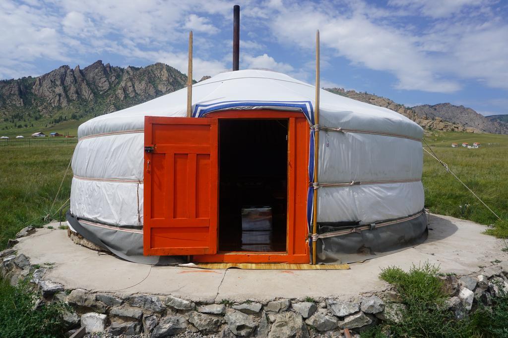 My Mongolia Eco Ger Camp Nalayh Exterior foto