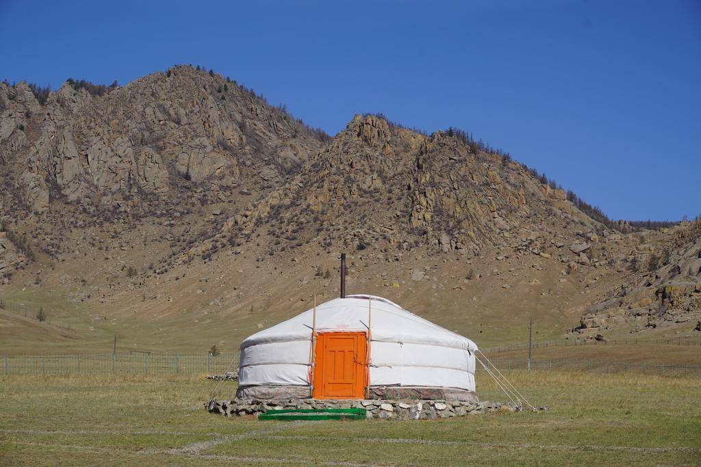 My Mongolia Eco Ger Camp Nalayh Exterior foto