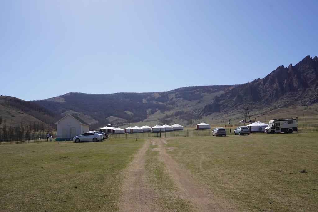 My Mongolia Eco Ger Camp Nalayh Exterior foto