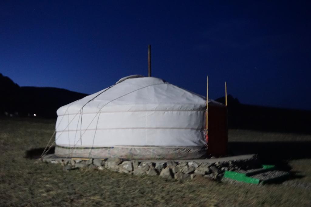My Mongolia Eco Ger Camp Nalayh Exterior foto