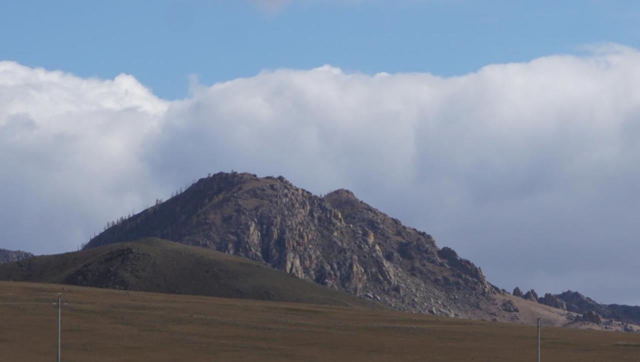 My Mongolia Eco Ger Camp Nalayh Exterior foto